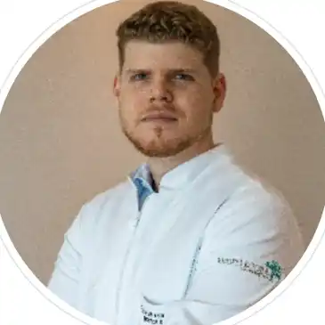Dr Davi Bravo Huguinim Legora
